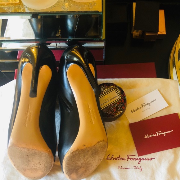 Salvatore Ferragamo - Picture 3 of 4